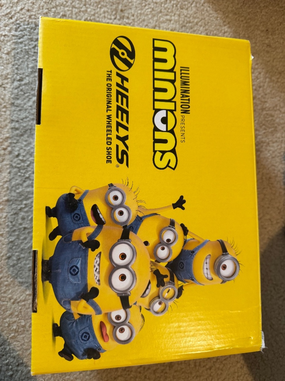 HEELYS - Minion themed
